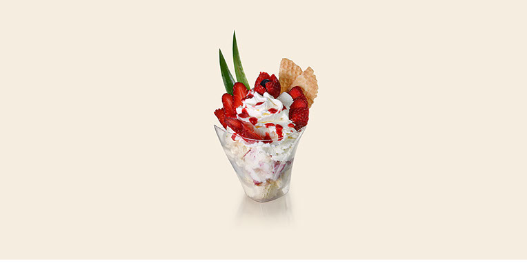 Gelateria-Cavour_Pordenone_Coppa_Fragola_gelato Gelateria_Cavour_Pordenone_Coppa_Fragola_gelato